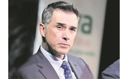 Mayer: apoyo a artesanos y a los que están abajo del escenario