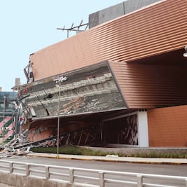 Imputan a dos por derrumbe de Plaza Artz Pedregal