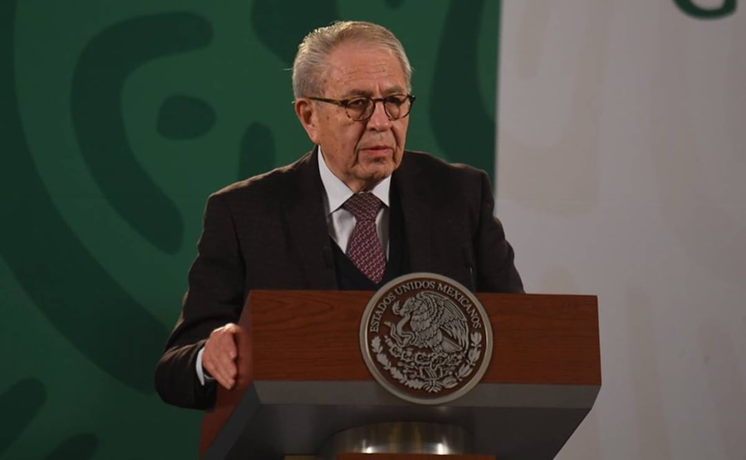 El secretario ausente al festejo de AMLO