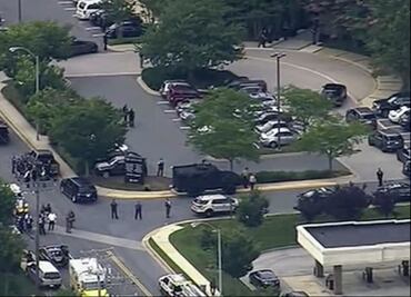 Medios locales reportan varios muertos y heridos por tiroteo en periódico de Maryland