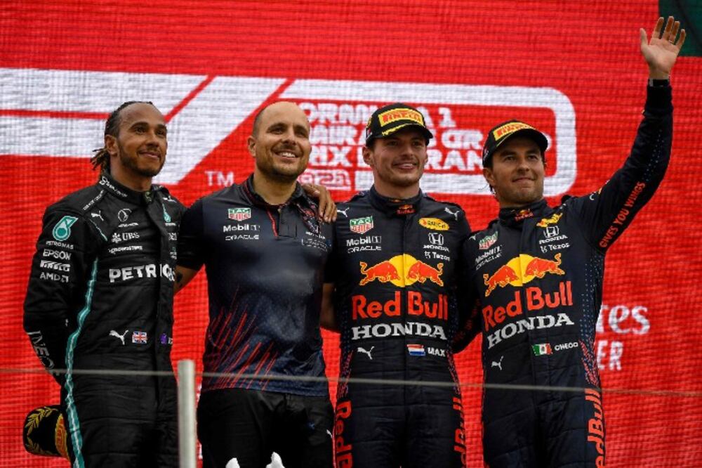 “Checo” Pérez y Max Verstappen, la amistosa rivalidad por ser el mejor de la F1