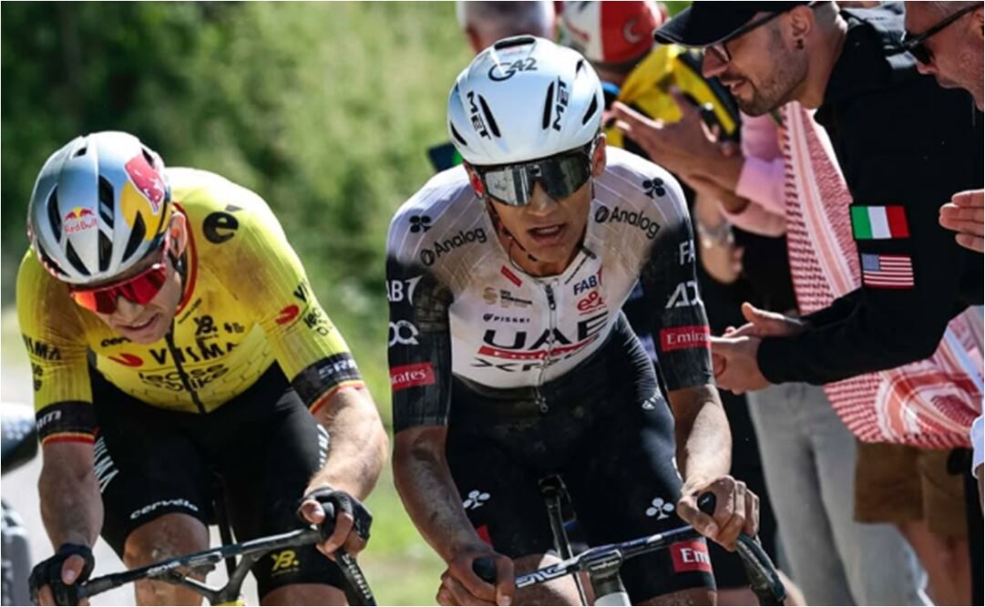 FOTO: ESPECIAL - El ciclista mexicano Isaac del Toro hace historia; lidera el Giro de Italia