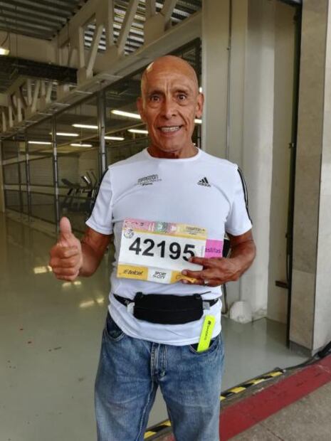 Horacio de la Vega inaugura el Maratón CDMX