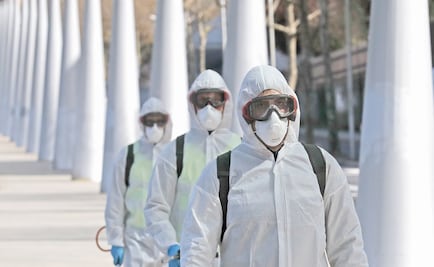 Mexican authorities are tracking hundreds of possible COVID-19 carriers