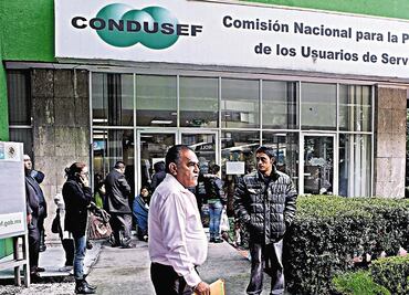 Alerta Condusef de fraudes financieros a nombre de empresa en el WTC
