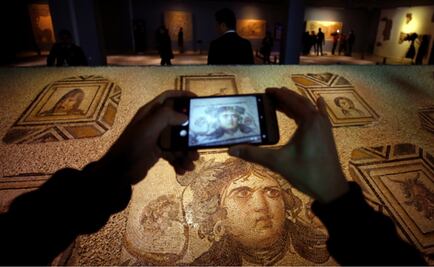 Turquía exhibe mosaicos de la era romana que fueron saqueados