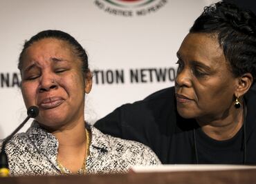 Familia de afroamericano muerto por policía recibirá 5.9 mdd