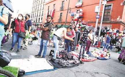 Planea CDMX reordenar a ambulantes del Centro, dice Martí Batres