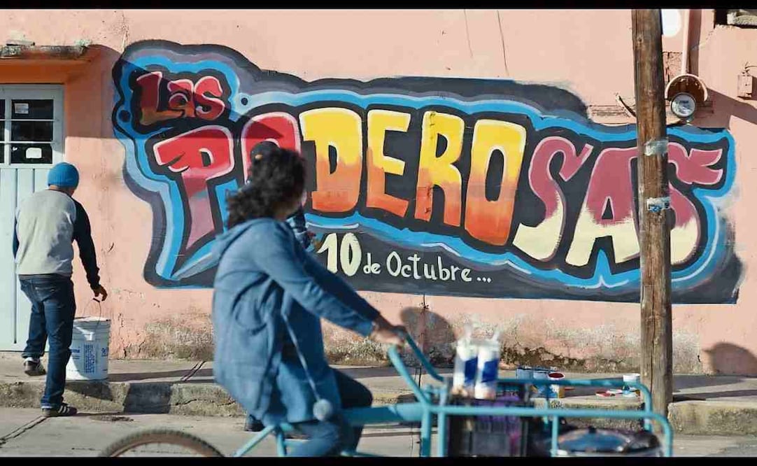 Las voces de la cantante estadounidense y la intérprete mexicana ambientan el corto sobre una niña que cuestiona la pobreza en la que vive. Foto: Pimienta Films