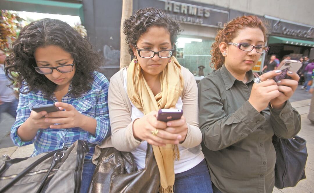 Expertos ven afectaciones en los medios de comunicación, pues la iniciativa retrasaría el proceso de digitalización. Foto: ARCHIVO EL UNIVERSAL