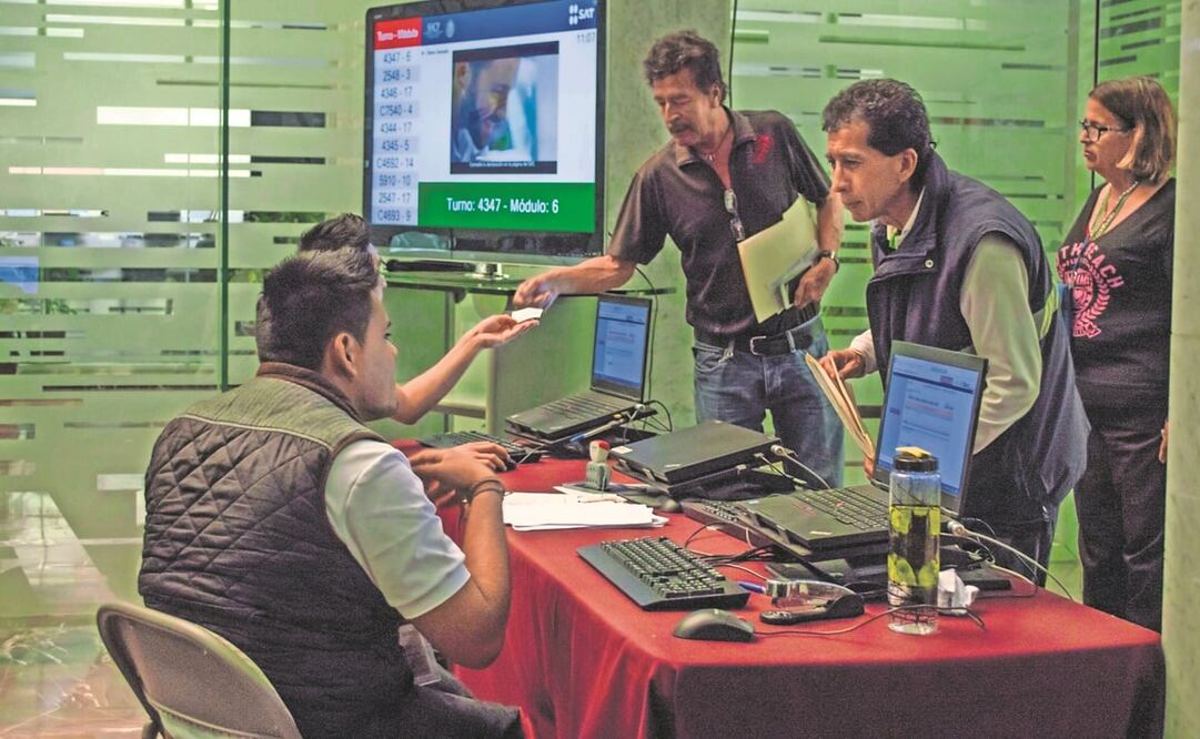 Si se asocian los contribuyentes buscando simular una operación, se podría considerar la vía penal, indica el especialista. Foto: Archivo / EL UNIVERSAL