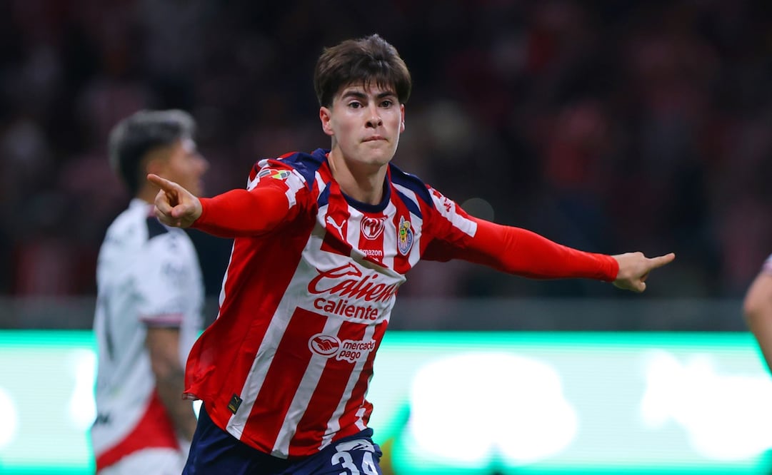 ¿Por qué le dicen Hormiga a Armando González, delantero de las Chivas? / Foto: Imago7