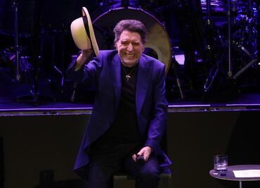 Joaquín Sabina se despide de México: le canta a 10 mil almas en el Auditorio Nacional