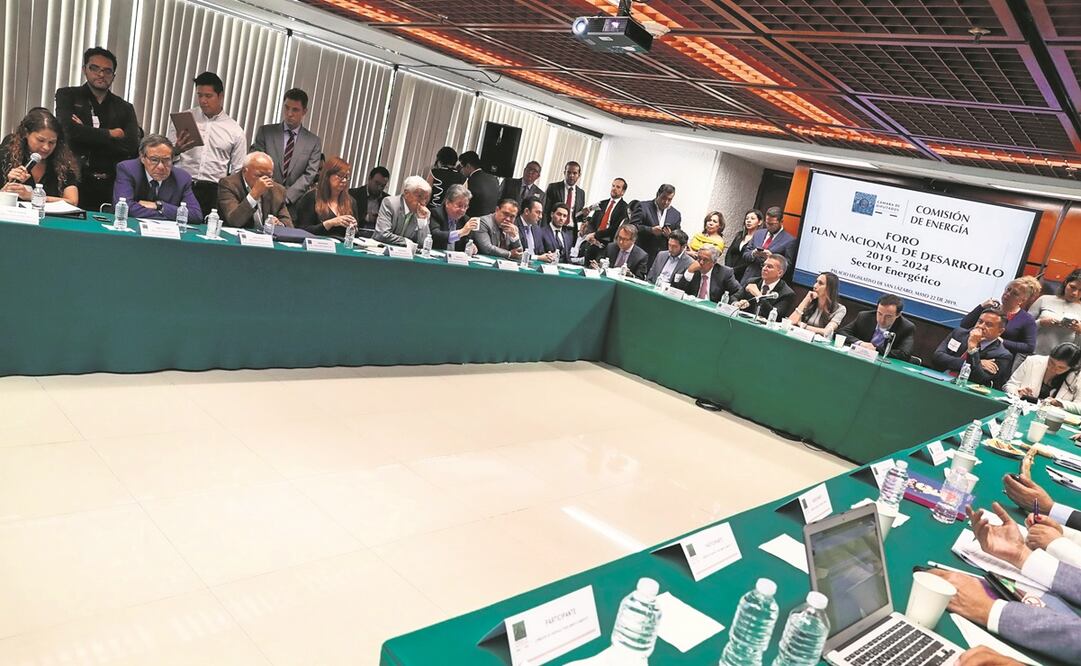 La Comisión de Energía busca pasar al pleno de la Cámara Baja la reforma eléctrica de AMLO.  Foto: Archivo/ EL UNIVERSAL 