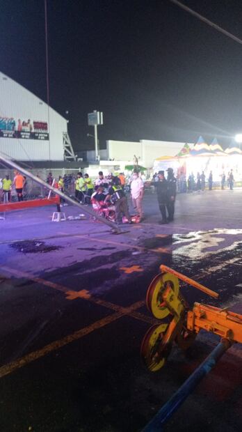 Cae juego mecánico en feria de Nuevo León, reportan varios heridos
