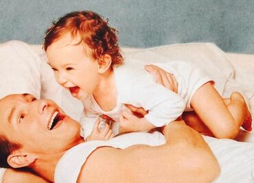 Erik Rubín vive la experiencia de ser padre marcada por el amor y la música