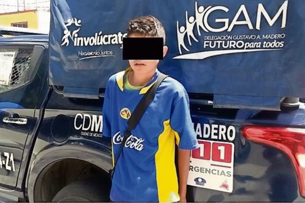 Supuesto engaño. Un menor de 13 años declaró que “sus amigos” le pagarían 500 pesos por sólo recoger una bolsa negra (ESPECIAL)