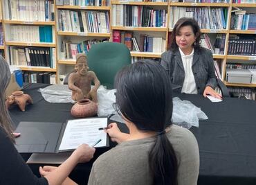 Escuela de EU devuelve a México 60 piezas arqueológicas