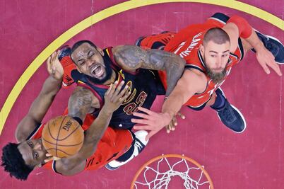 LeBron exprime su físico