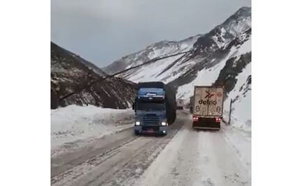 Registran al menos 200 personas varadas en la frontera entre Argentina y Chile por temporal de nieve