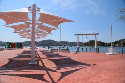 Guerrero construye muelle para recibir a paseantes de cruceros