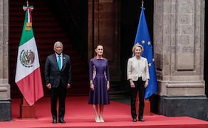 Presidenta Claudia Sheinbaum da la bienvenida a António Costa, presidente del Consejo Europeo, y a Ursula von der Leyen, presidenta de la Comisión Europea en el Palacio Nacional (22/05/2026). Foto: Gabriel Pano / EL UNIVERSAL