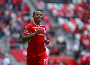 Toluca, a extender el liderato ante Chivas