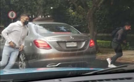 Hombres armados encañonan a mujer y le roban 24 mil dólares en Lomas de Chapultepec