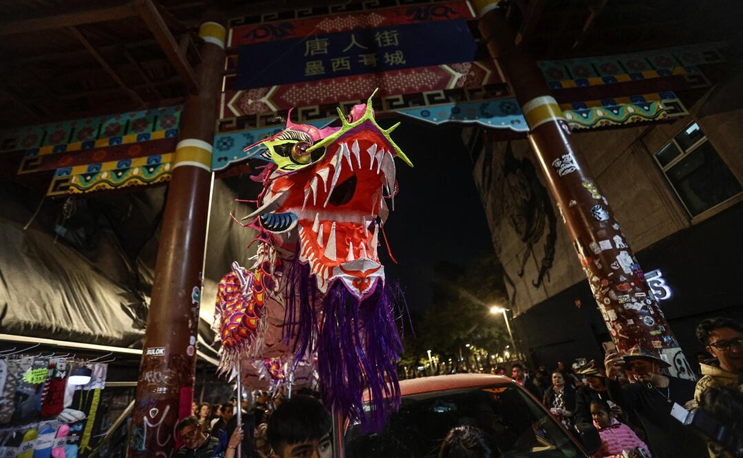 Año Nuevo Chino arranca con magia, música y un altercado; cientos de personas acudieron a la inauguración. Foto: Gabriel Pano