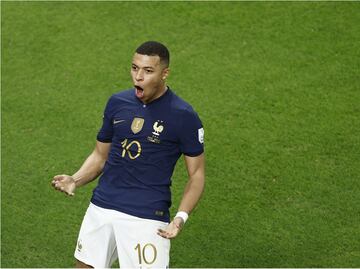 Kylian Mbappé, con los mismos goles que Lionel Messi en Copas del Mundo
