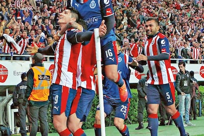 De rojiblanco se pinta la cima