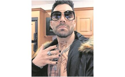 Así creó Omar Chaparro a su entrenador de Charizard en Pokemón