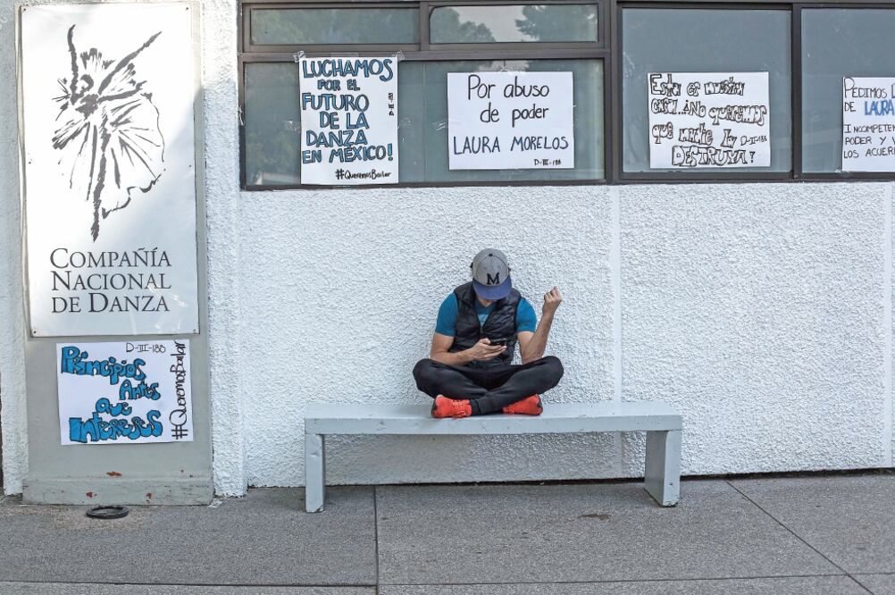 Hace dos semanas, bailarines pedían respeto a sus derechos labores (ARCHIVO EL UNIVERSAL)