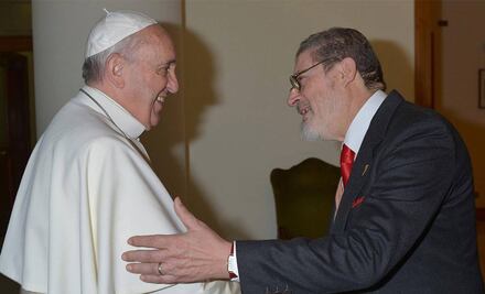 Muere por Covid-19 el médico personal del papa Francisco