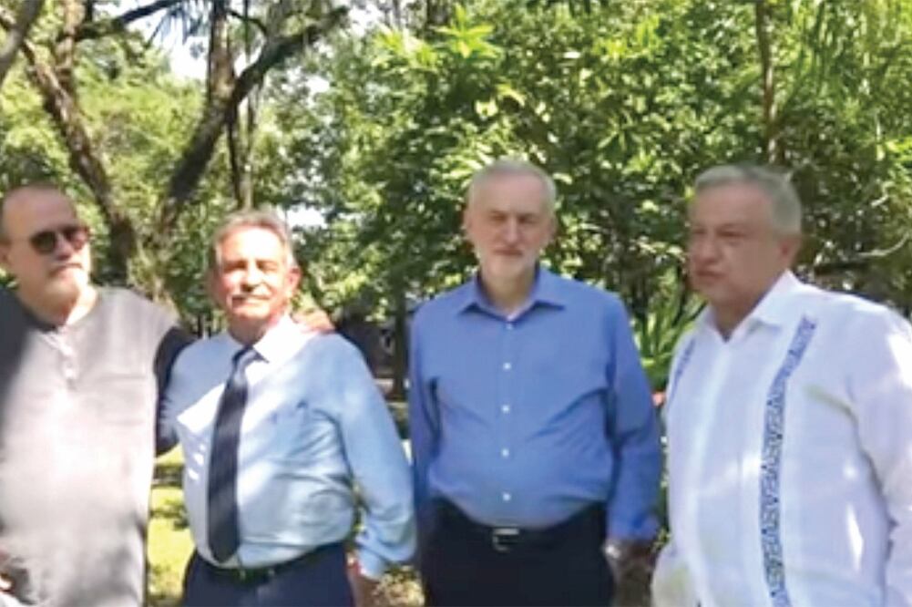 Apoya a extranjero. En un video difundido en sus redessociales, Andrés Manuel López Obrador externó su apoyo a Jeremy Corbyn para que sea primer ministro de Reino Unido. (TOMADA DE VIDEO)