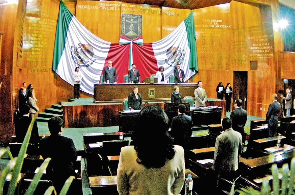 Diputados, secretarias particulares, auxiliares administrativos, contables, jurídicos, “gestores”, directores, subdirectores y coordinadores, y personal de la Entidad Superior de Auditoría, aparecen en la lista de pagos (ARCHIVO EL UNIVERSAL)