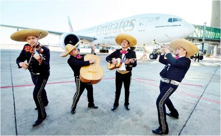 Aterriza en CDMX primer vuelo de Emirates 