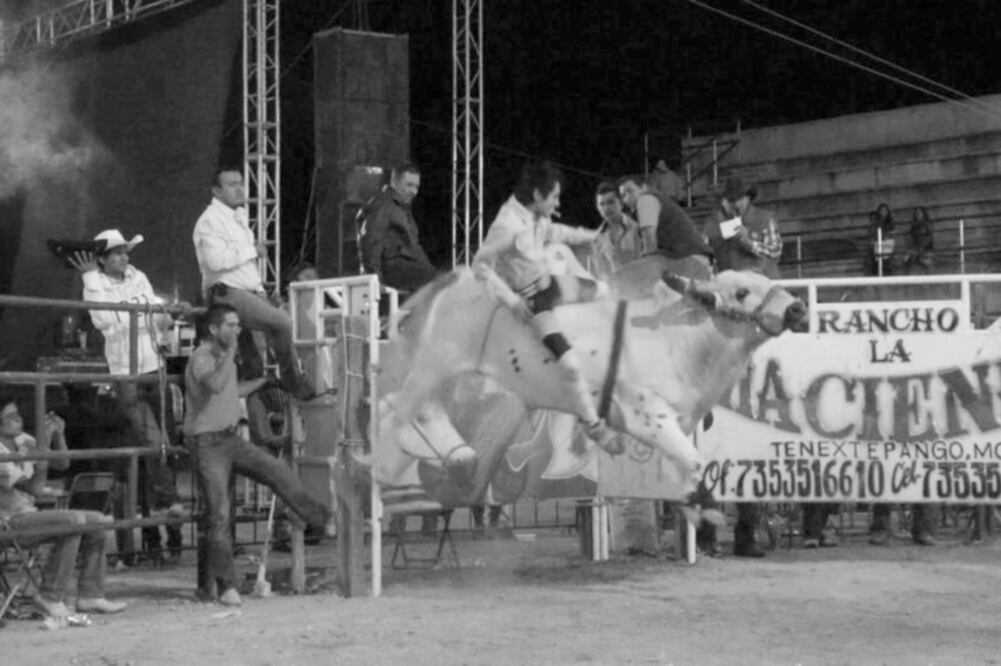 Tras la llamada que intentó extorsionar a uno de los montadores de toros, los familiares interpusieron la demanda por desaparición (TOMADAS DE FACEBOOK)