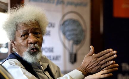 Nobel de Literatura se vuelve maestro itinerante