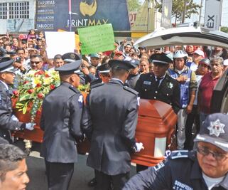 Piden justicia en funeral de edil vallechalquense