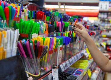 Regreso a clases incrementa 30% uso de tarjetas de crédito: HSBC; 42% de las compras se destinan a pago de colegiaturas