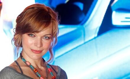 Simón Bolívar y Milla Jovovich, en un día como hoy