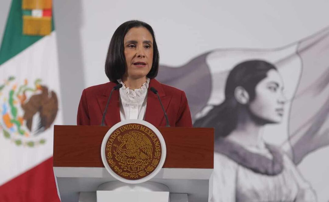 La secretaria de Energía, Luz Elena González Escobar, durante la mañanera de este 5 de agosto del 2025. Foto: Gabriel Pano / EL UNIVERSAL.
