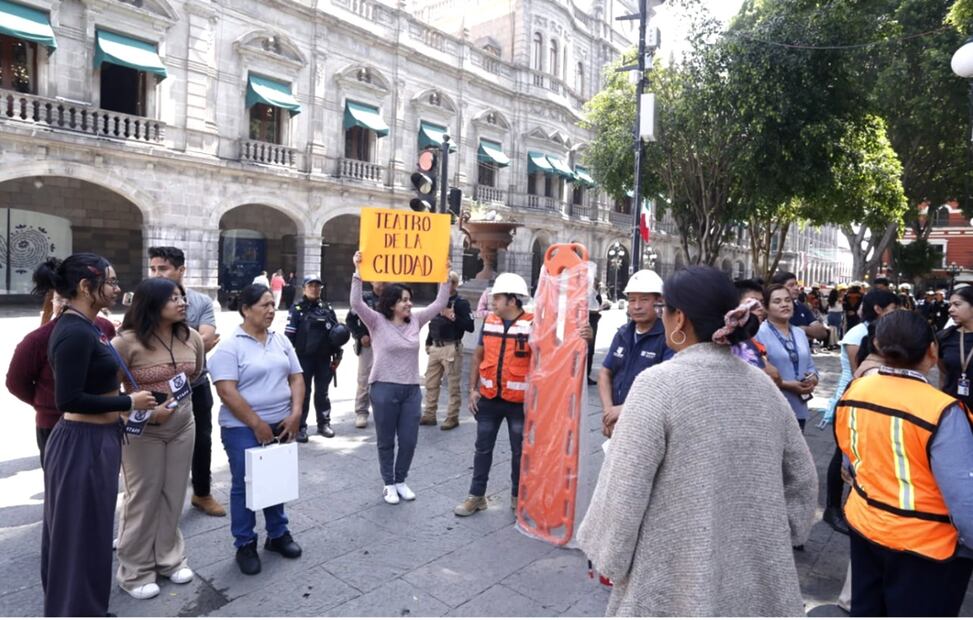 Simulacro de sismo 2024 en Puebla. Foto: Omar Contreras/EL UNIVERSAL