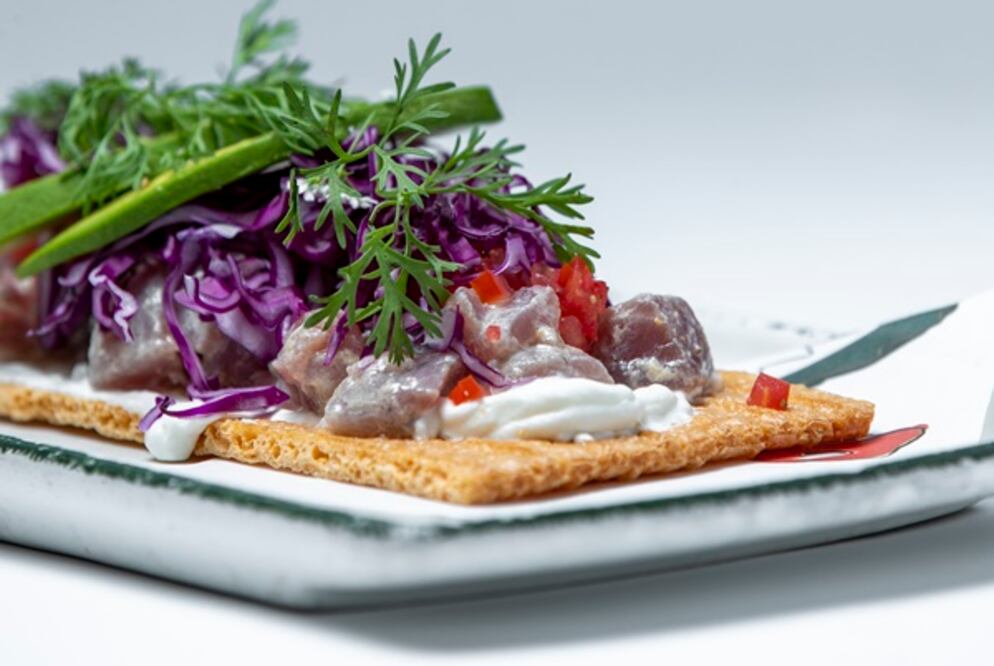 El atún es un elemento dinámico dentro de la cocina, va bien en preparaciones frías y calientes.