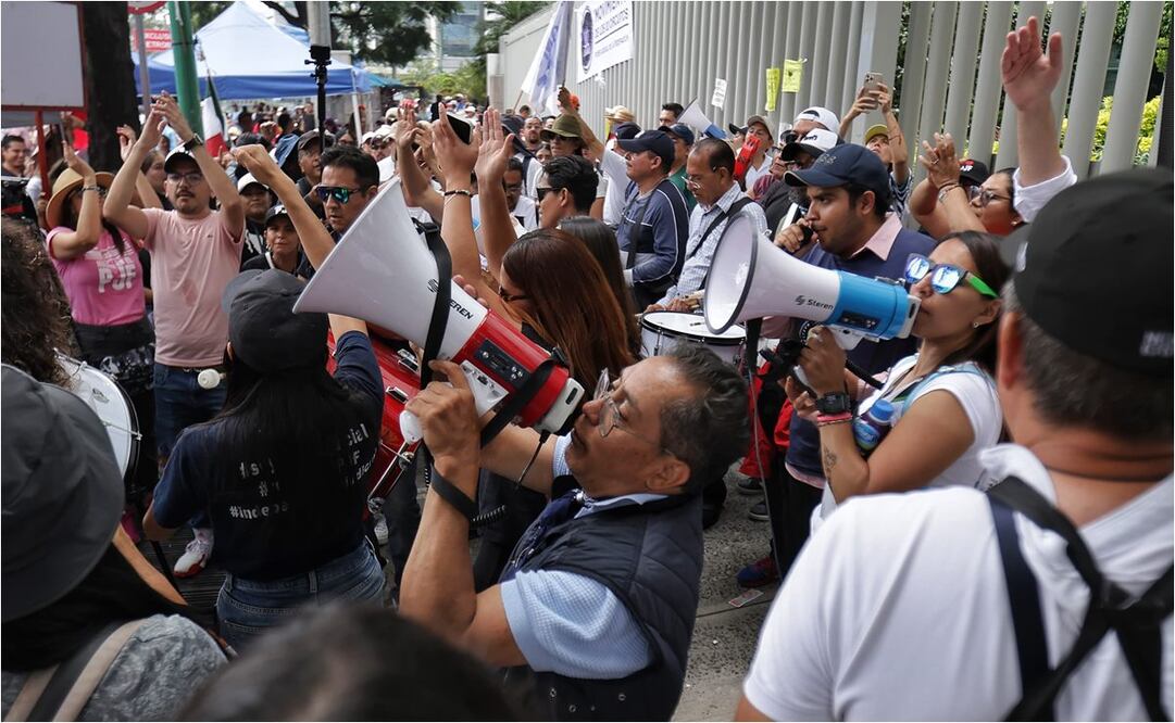 Trabajadores del poder judicial mantienen una protesta afuera del Consejo de la Judicatura Federal. 20 septiembre 2024. Foto: Fernanda Rojas/EL UNIVERSAL