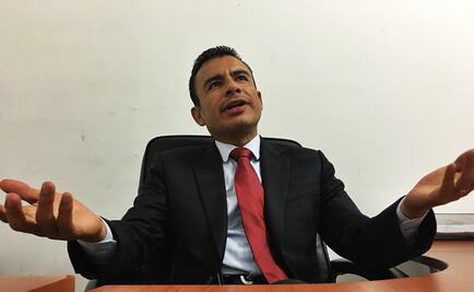 Diputados perredistas van por abrogación de reforma educativa: Fidel Calderón