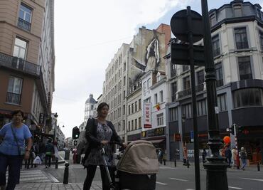 Dibujan penes y vaginas en las paredes de Bruselas