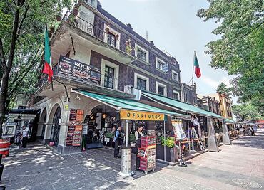 Coyoacán, ‘atrapado’ entre mesas y ruido