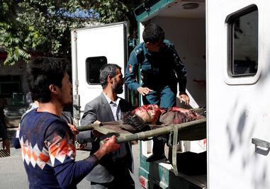Registran fuerte explosión por atentado suicida en Kabul